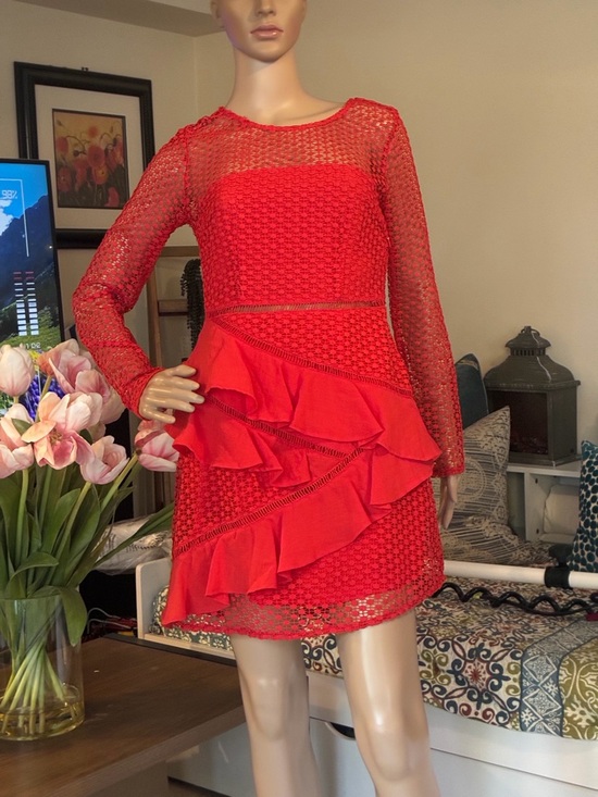 Dresses & Skirts - Sage + Paige Red Guipure Lace Mini Dress with Tiered Ruffles Size M